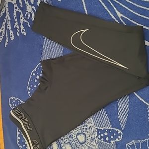 Nike pro leggings